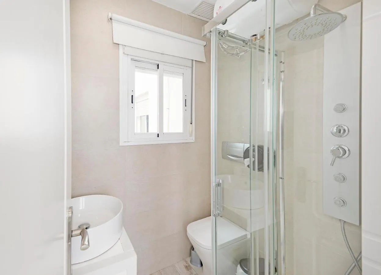 Apartamentos Recaredo 7, Aticos Con Terraza Seville 0*,
